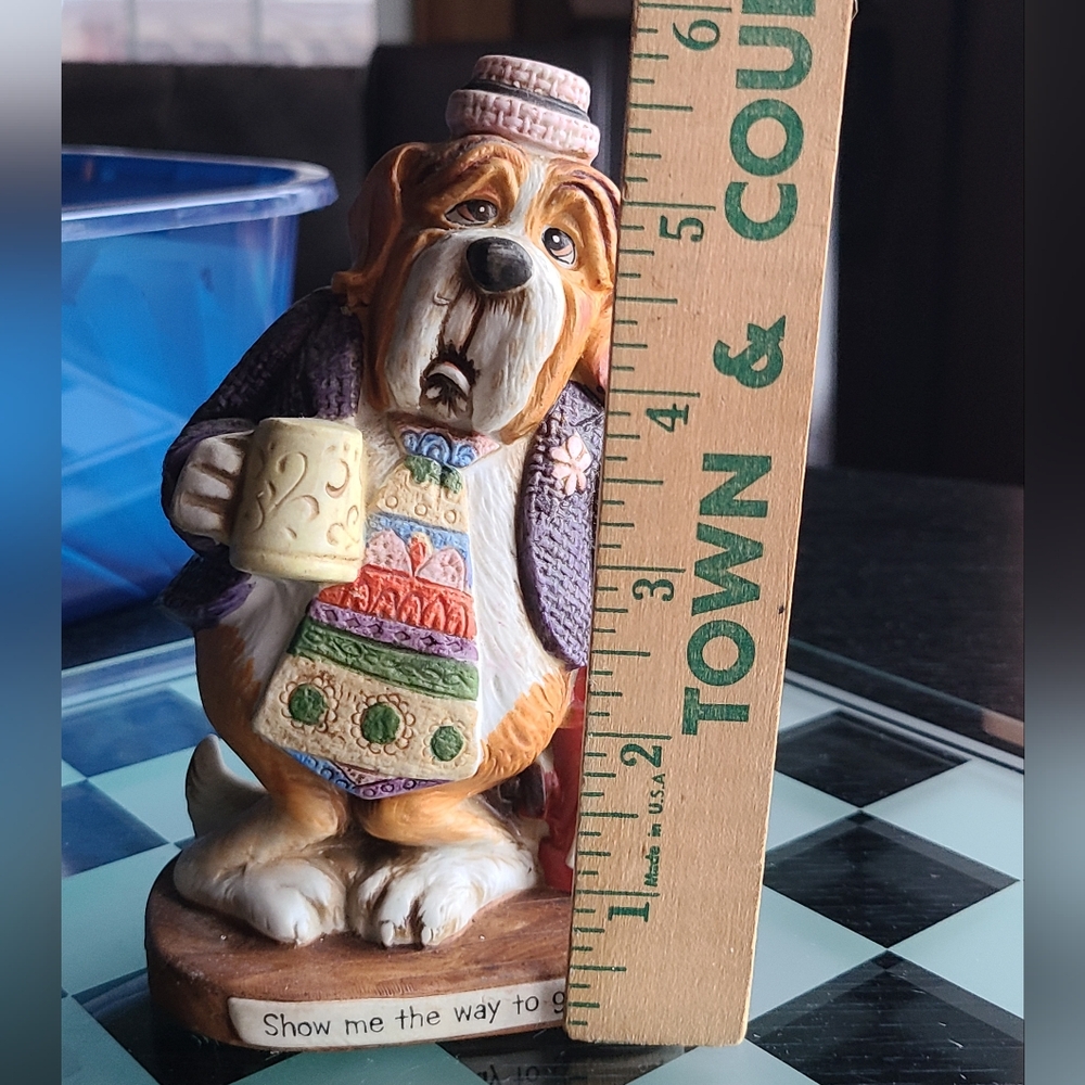 Charming Dog Figurine with Mug and Fire Hydrant - Picture 8 of 10